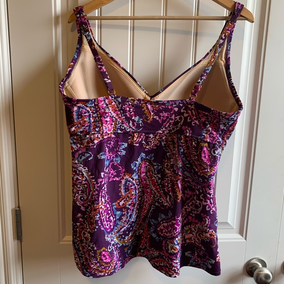 Size 16 - Lands End Swim Top - Picture 2 of 7